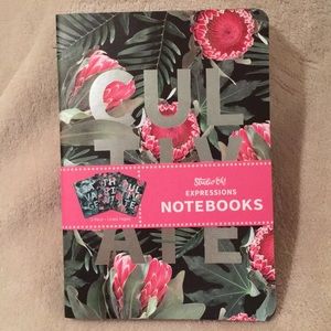 Studio Oh Expressions 3 Notebook Set NWT